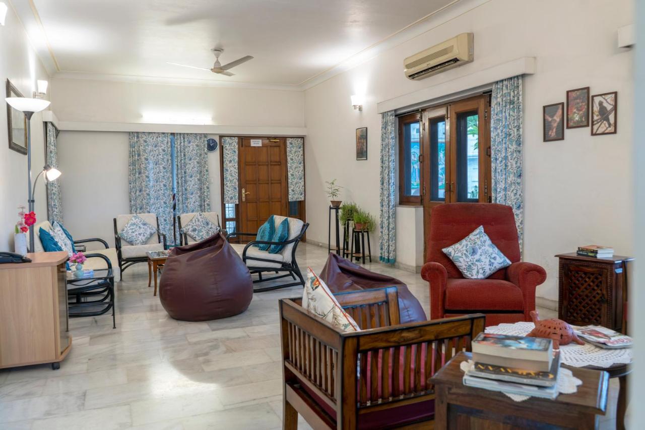 Giri Homestay By Vista Rooms جايبور المظهر الخارجي الصورة