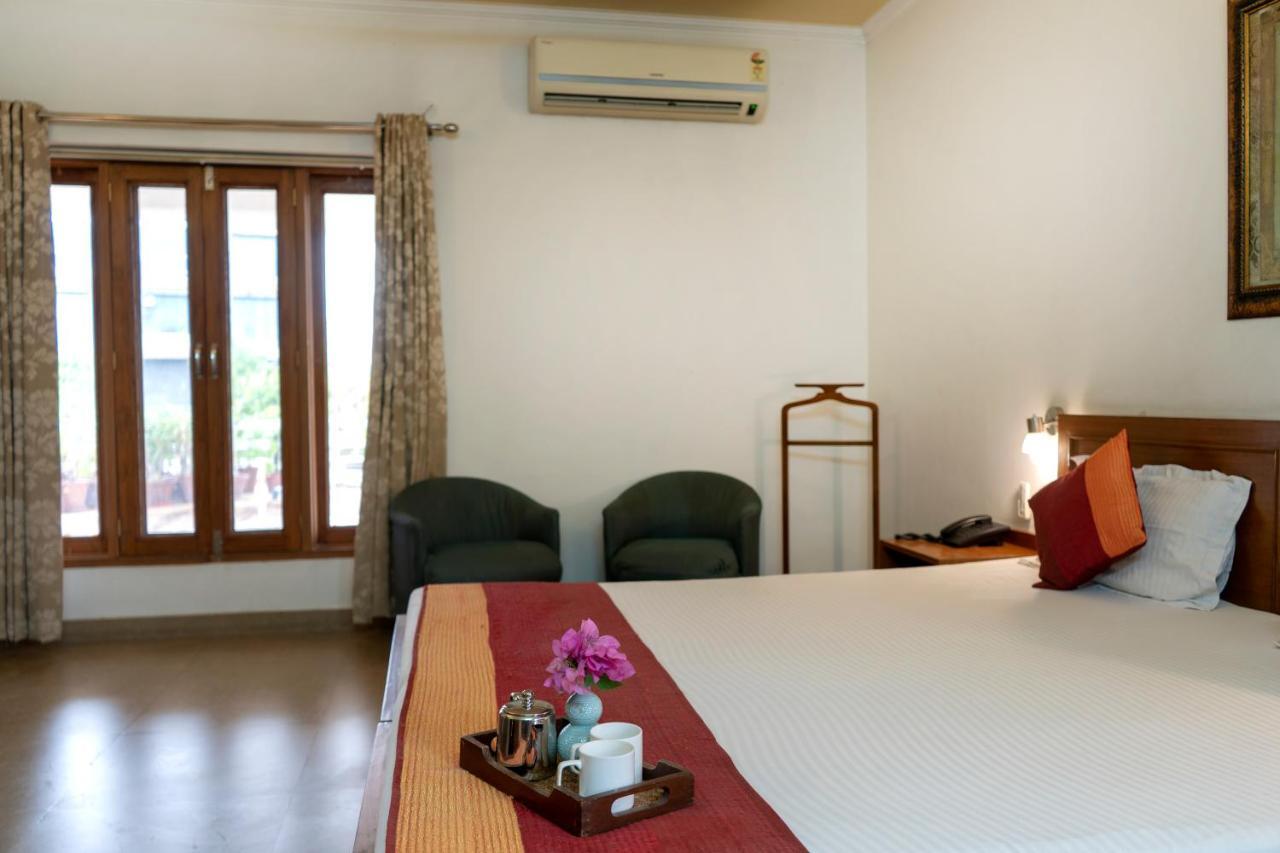 Giri Homestay By Vista Rooms جايبور المظهر الخارجي الصورة
